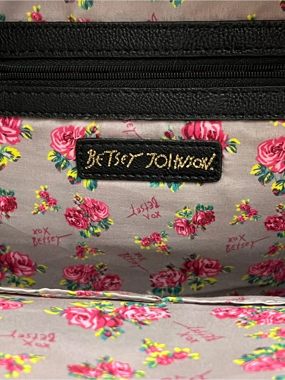 Betsey Johnson Floral Quilted Backpack White Pink Roses Gold Hardware